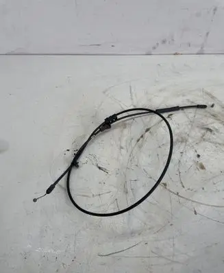 Hyundai Santa Fe Engine bonnet/hood lock release cable 