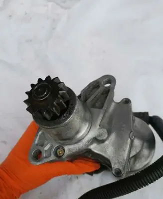 Toyota Avensis T220 Starter motor 2280009600
