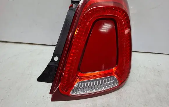 Fiat 500 Rear/tail lights S27647281