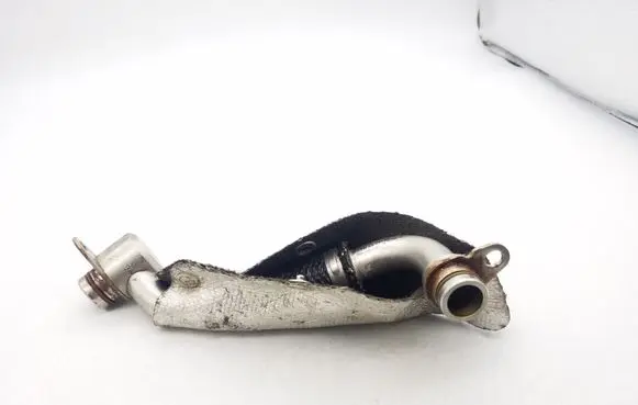 Volkswagen Jetta VI Turbo turbocharger oiling pipe/hose 06K145735L