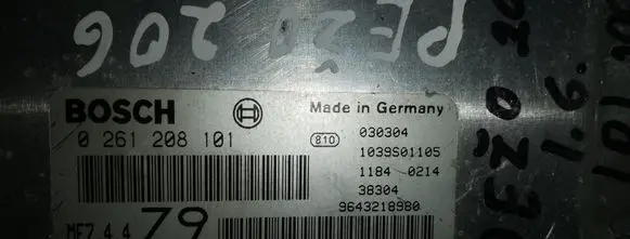 Peugeot 206 Engine control unit/module 0261208101