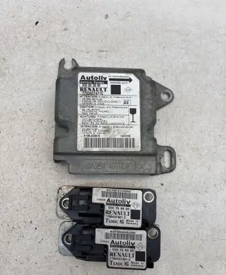 Renault Scenic RX Airbag control unit/module 550803800 550759800 7700437471C