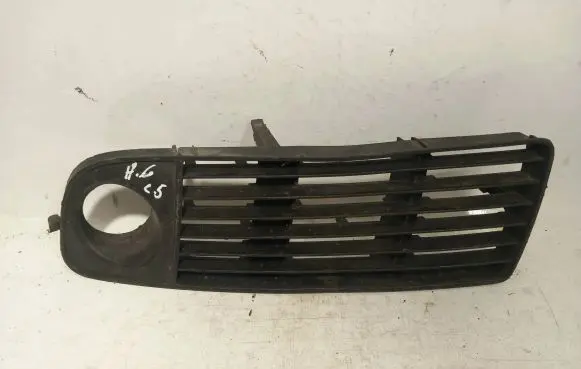 Audi A6 S6 C5 4B Front bumper lower grill 4b0807681g
