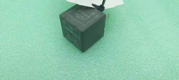 Mercedes-Benz GLC X253 C253 Other relay A0009822923