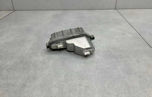 Audi Q3 8U LED ballast control module 70831