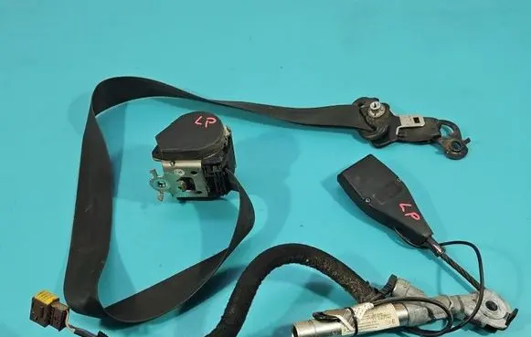 Nissan Primastar Front seatbelt IMPRK1530434
