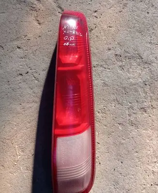 Nissan X-Trail T30 Rear/tail lights