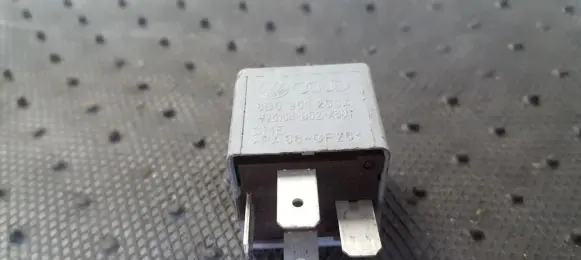 Audi A6 S6 C6 4F Other relay D0951253A V23134-B52-X301