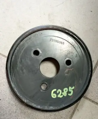 Buick Encore I Water pump pulley 25195055