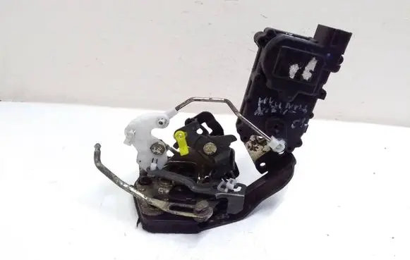 Hyundai Accent Rear door lock