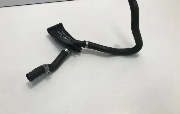 Volvo V60 Engine coolant pipe/hose 31338712