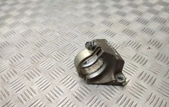 Renault Captur Driveshaft support bearing bracket 397742142R