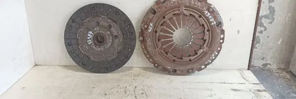 Toyota Avensis T250 Clutch set kit LUK D225 21905