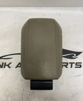 Volvo XC90 Armrest 