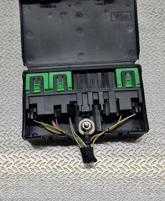 Peugeot 207 Fuse module 11570800