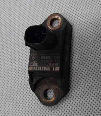 Porsche Panamera (970) Airbag deployment crash/impact sensor 97060611100