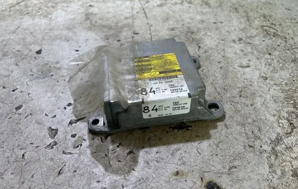 Toyota Avensis T250 Airbag control unit/module 8917005120 208623102