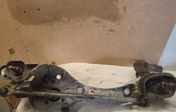 Jaguar S-Type Front wiper linkage and motor 2R8317500BA