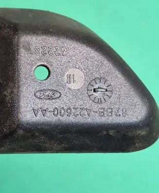 Ford Sierra Front door interior handle 42223