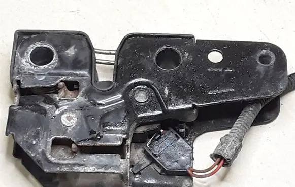 Seat Altea Engine bonnet/hood lock/catch