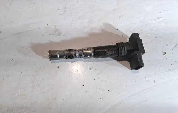 Volkswagen Fox High voltage ignition coil 03D905115E