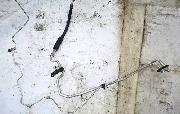 Honda CR-V Air conditioning (A/C) pipe/hose 
