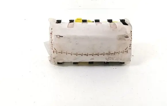Passenger airbag