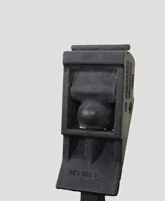Volkswagen Transporter - Caravelle T5 Windshield washer spray nozzle 6E09559