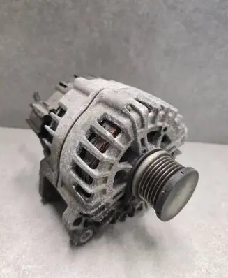 Audi Q5 SQ5 Generator/alternator 03L903017B