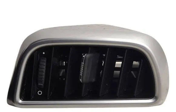 Rear air vent grill
