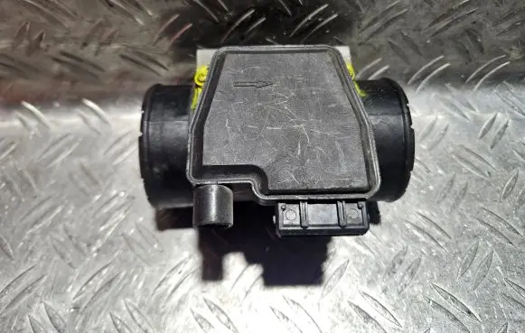 Mazda 626 Mass air flow meter E5T50171 F8B3