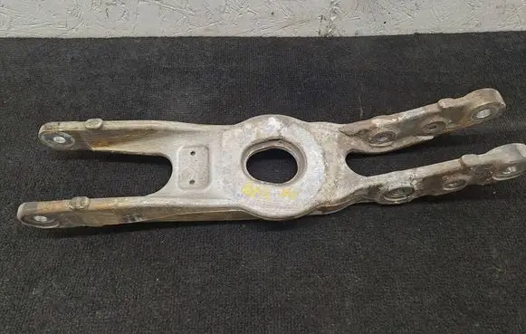 Mercedes-Benz E W213 Rear upper control arm/wishbone A2053300