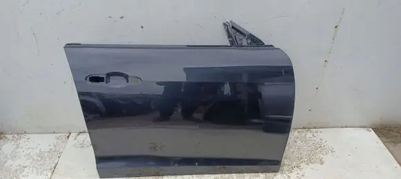 Maserati Ghibli Front door