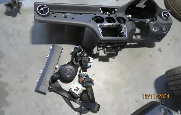 Mercedes-Benz CLA C117 X117 W117 Dashboard