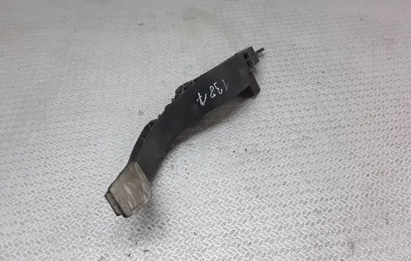 Clutch pedal