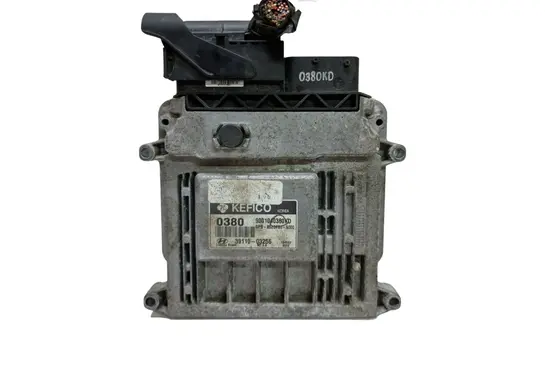 Hyundai i20 (PB PBT) Engine control unit/module 3911003256 9001040380KD