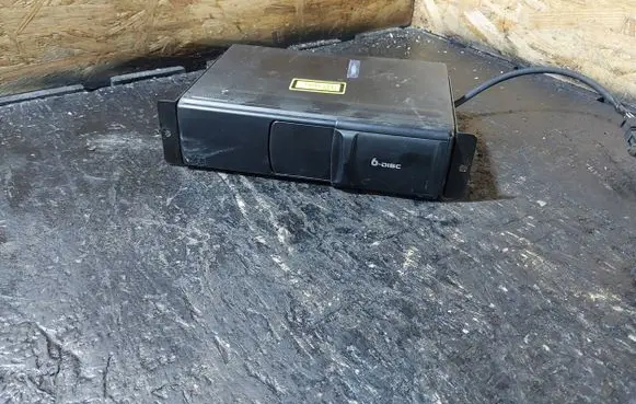 CD/DVD changer
