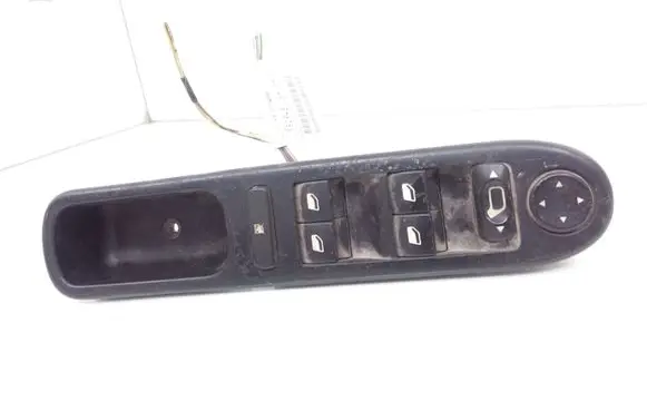 Peugeot 307 Electric window control switch 96531124XT 96531124