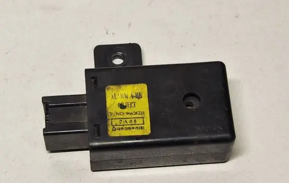 Chevrolet Captiva Alarm control unit/module 96628221 ZA08