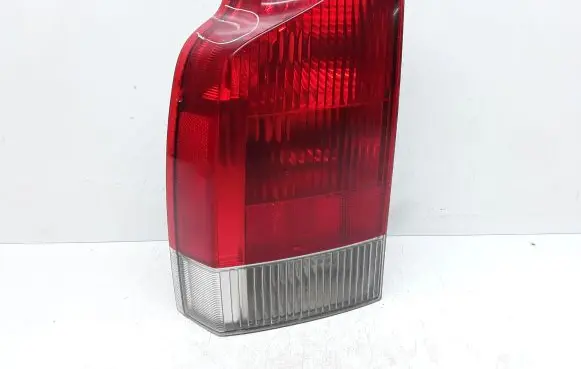 Volvo V70 Rear/tail lights