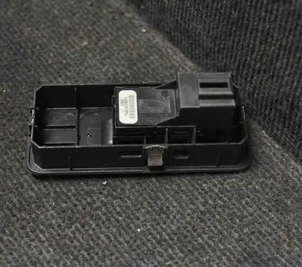 Land Rover Discovery 4 - LR4 Electric window control switch YUD501070PVJ