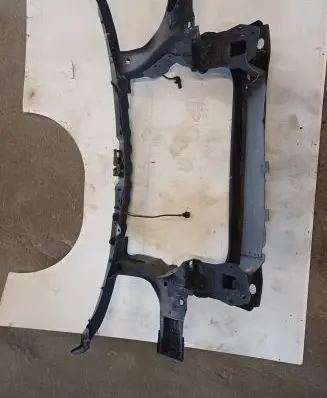 Volkswagen Transporter - Caravelle T5 Radiator support slam panel 7H0121409A