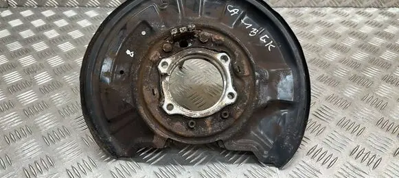 Mercedes-Benz E C207 W207 Rear wheel hub spindle/knuckle