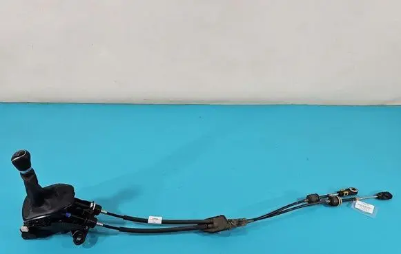Gear shift cable linkage