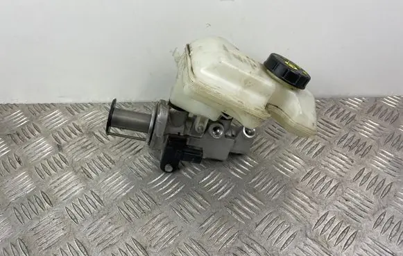 Seat Arona Master brake cylinder