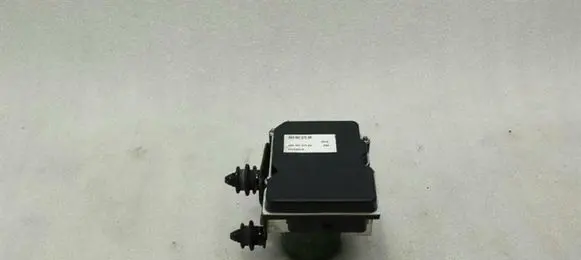 Audi A4 S4 B8 8K ABS Pump 8K0907379AK