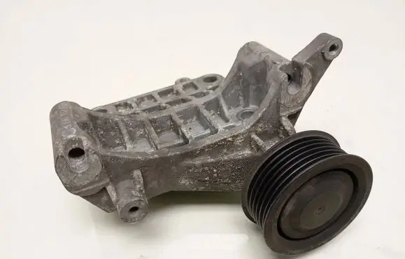 Audi A5 8T 8F Generator/alternator bracket 059903143S