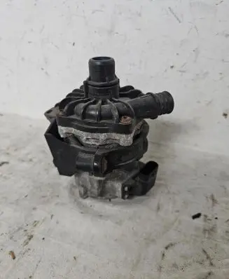 BMW X5 F15 Electric auxiliary coolant/water pump 7850113