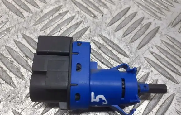 Mazda 5 Brake pedal sensor switch