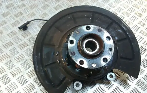 Maserati Ghibli Rear wheel hub 6700006804